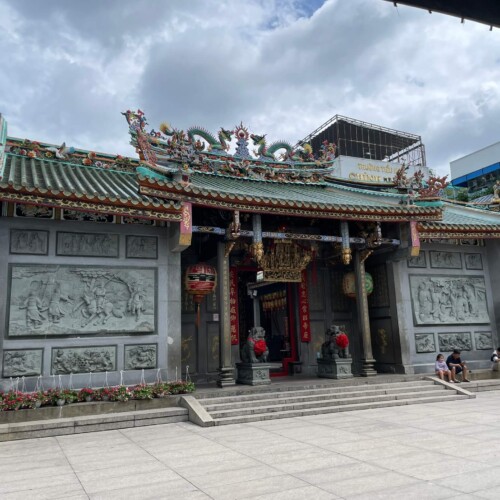 Saigon Chinatown tour - historic Chinese temple in Cho Lon, Ho Chi Minh City